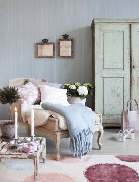 Vintage Charm Collection