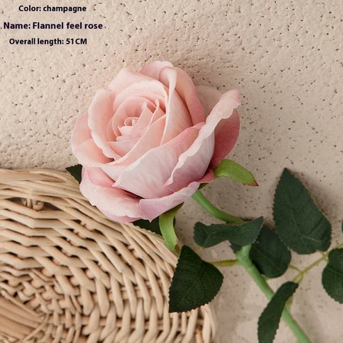 Lot de 12 Roses Artificielles en Velours – Élégance Florale Style Cottage Chic