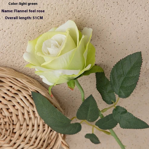 Lot de 12 Roses Artificielles en Velours – Élégance Florale Style Cottage Chic